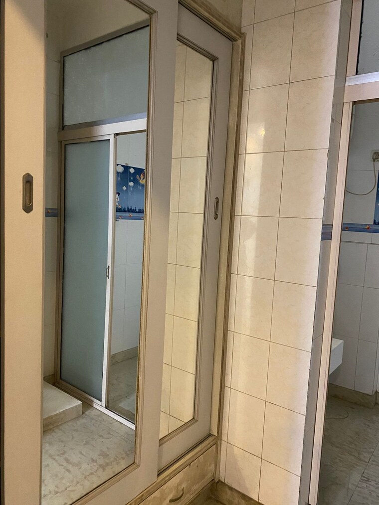 undefined, greater kailash ii 3 Bedroom 2700 Sq.Ft. Builder Floor In Greater Kailash ii Delhi 9648716