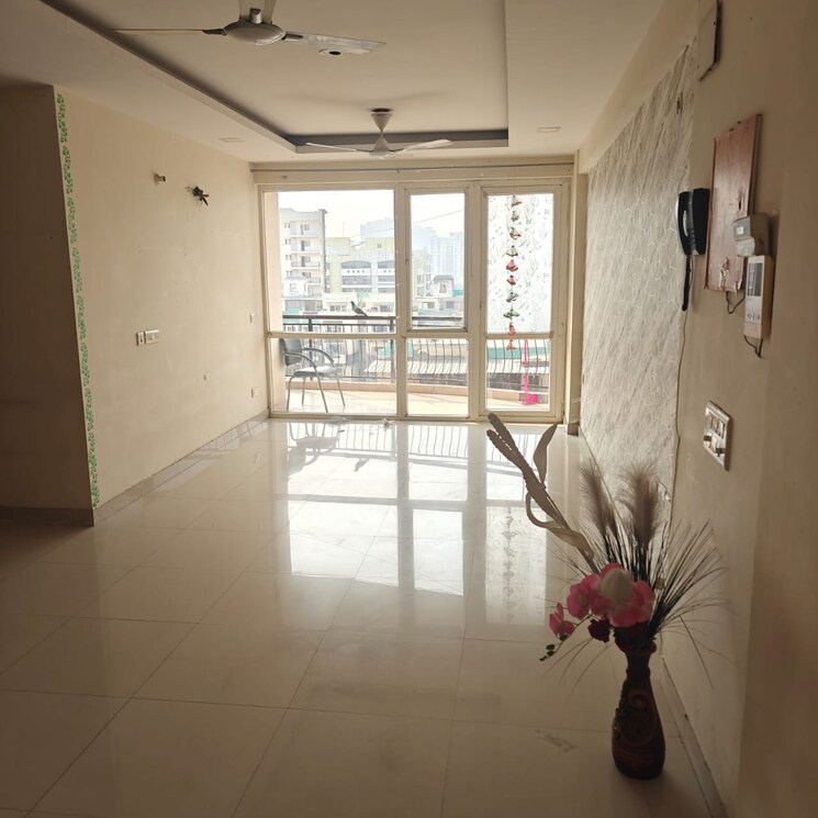 Room, niho-saffron-scottish-garden 3 Bedroom 1770 Sq.Ft. Apartment In Ahinsa Khand 2 Ghaziabad 9648676
