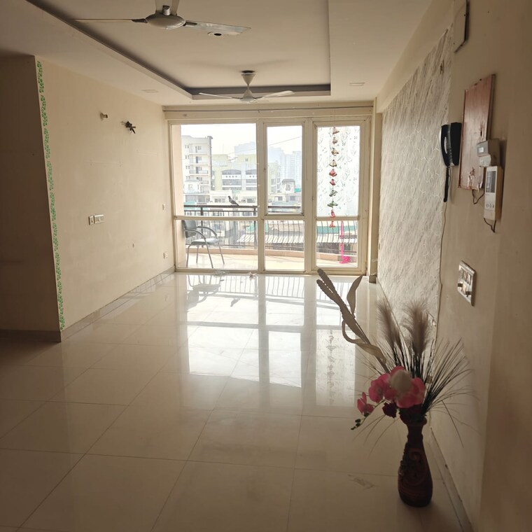 Room, niho-saffron-scottish-garden 3 Bedroom 1770 Sq.Ft. Apartment In Ahinsa Khand 2 Ghaziabad 9648676