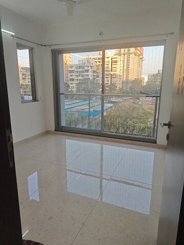 Room in 3 BHK Apartment at VJ Yashwin Nuovo Centro, Wakad – for Rent