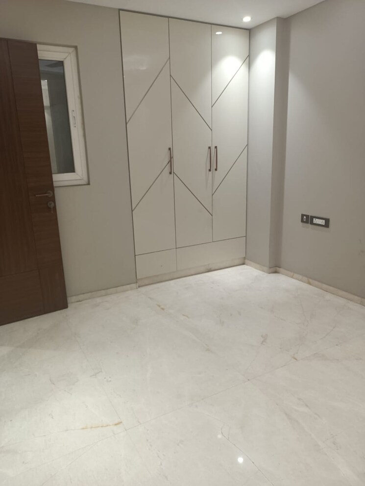 Room, nirman vihar 3 Bedroom 1700 Sq.Ft. Builder Floor In Nirman Vihar Delhi 9648975