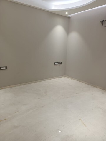 3 BHK Builder Floor For Sale in Nirman Vihar