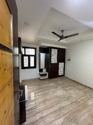 4 BHK Builder Floor For Rent in Janakpuri