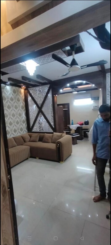 Living Room in 3 BHK Apartment at Gomti Nagar – for Rent