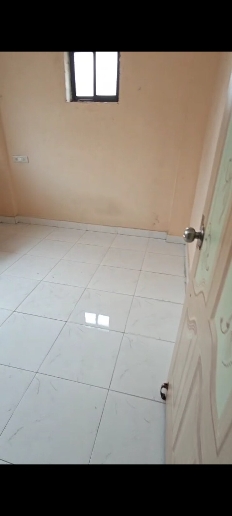 Room, hiral-greens 1 Bedroom 513 Sq.Ft. Apartment In Mira Road Thane 9649073