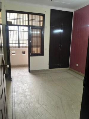 Master Bedroom in 3 BHK Builder Floor at Sainik Colony – for Sale