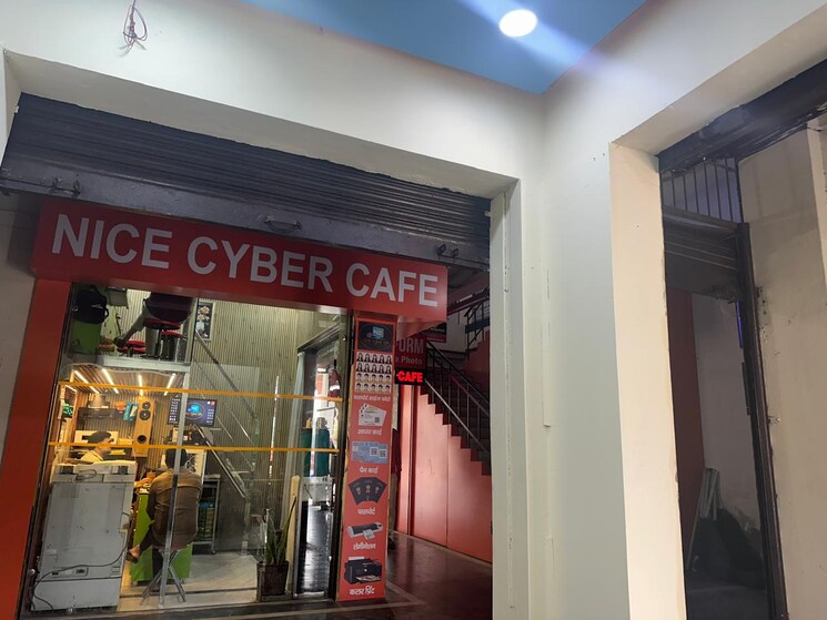 Exterior View, meridian-view-plaza Commercial Shop 350 Sq.Ft. In Alpha 1 Greater Noida Greater Noida 9649166