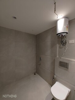4 BHK + Servant Room Apartment For Sale in Delphine Central Park Estates