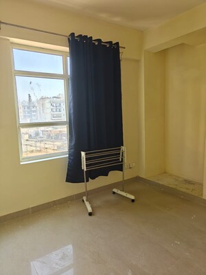 Living Room in 2 BHK Apartment at Shree Vardhman Mantra, Sector 67 – for Rent