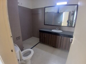 Bathroom in 2 BHK Apartment at Pioneer Park Phase 1, Sector 61 – for Rent