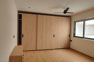 Room in 4 BHK Apartment at Manbhum A Grove By The Lake, Kukatpally – for Rent