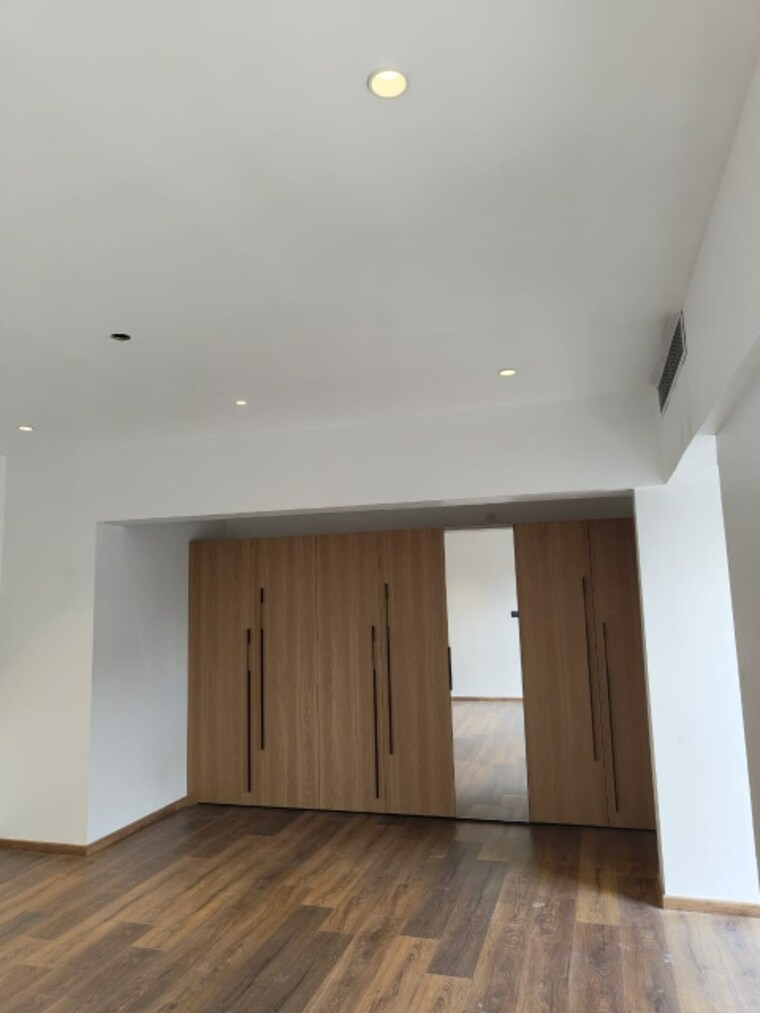 Room, vaishnavi-premiere 3 Bedroom 2881 Sq.Ft. Apartment In St Johns Road Bangalore 9649332