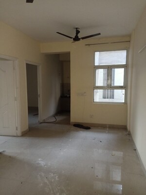 2 BHK Apartment For Rent in Shree Vardhman Mantra, Sector 67