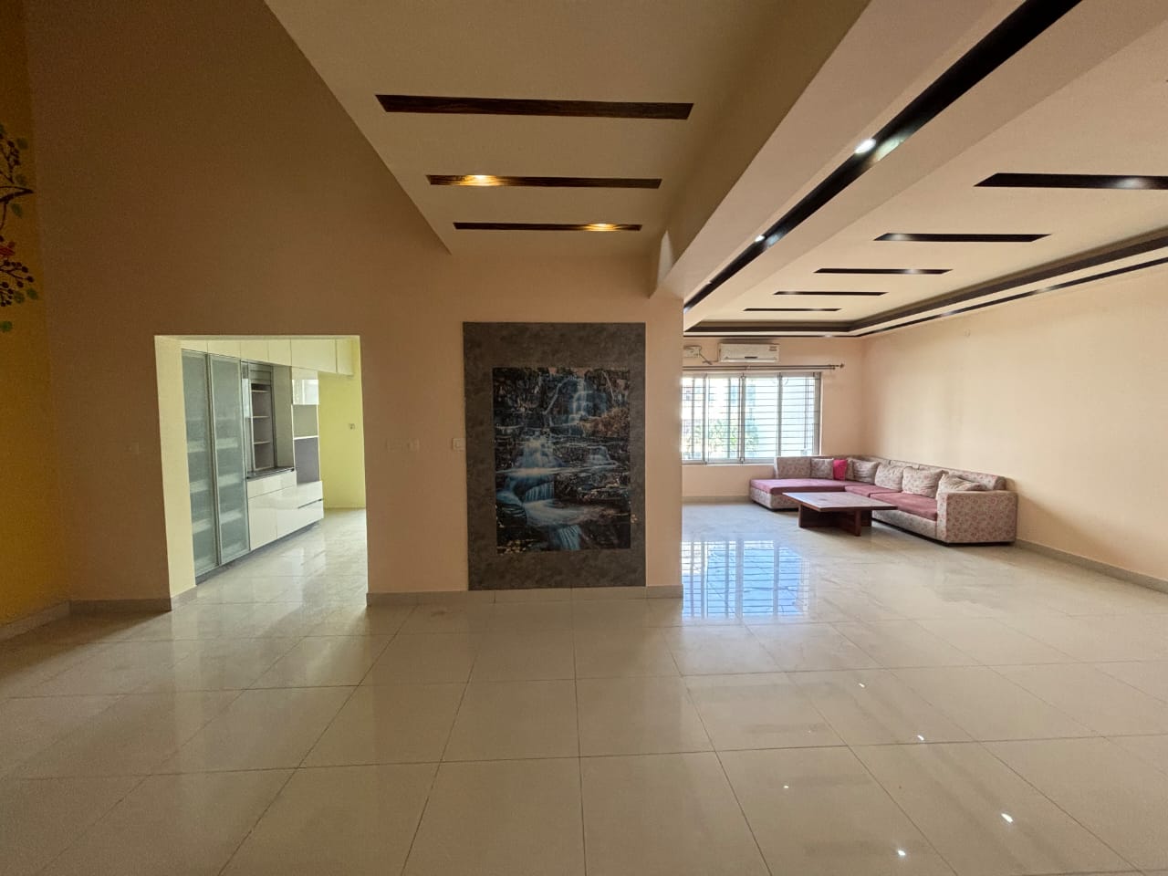 3.5 BHK + Pooja Room Apartment For Rent in Vaishnavi  Orchids