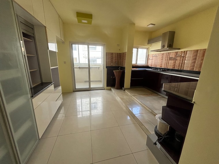 Kitchen, vaishnavi-orchids 3.5 Bedroom 3100 Sq.Ft. Apartment In Kaikondrahalli Bangalore 9649449