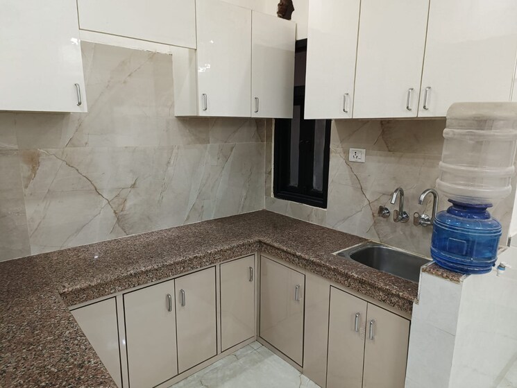 Kitchen, sector 20 2.5 Bedroom 100 Sq.Yd. Independent House In Sector 20 Chandigarh 9649412