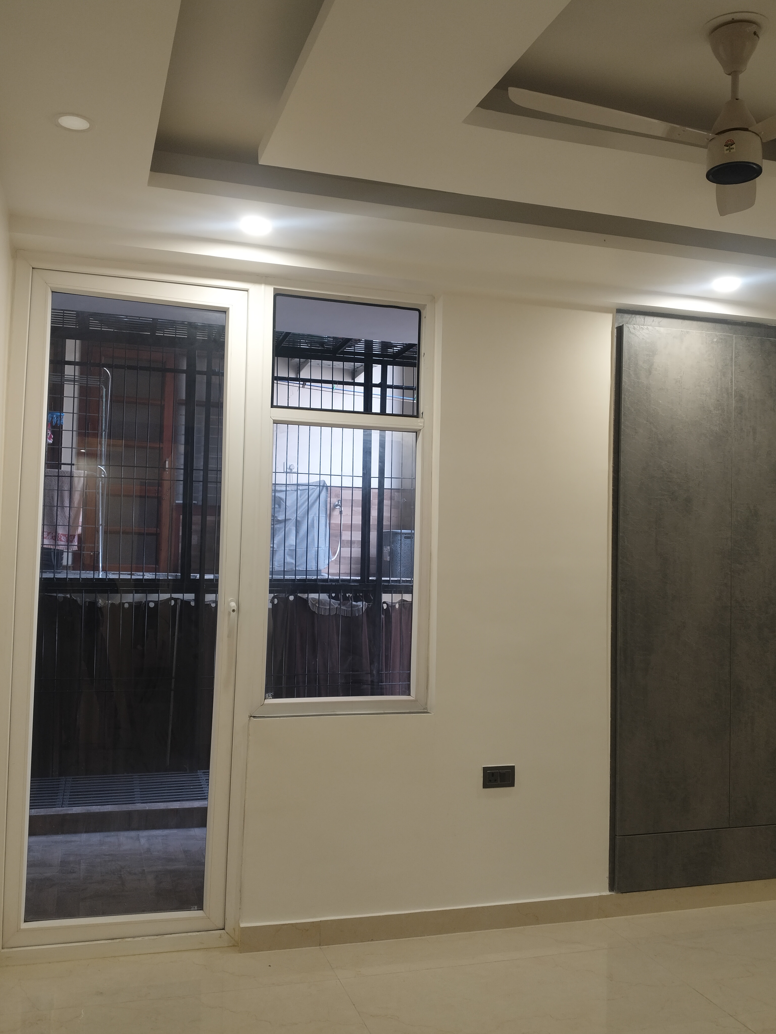 3 BHK Builder Floor For Sale in Sainik Colony