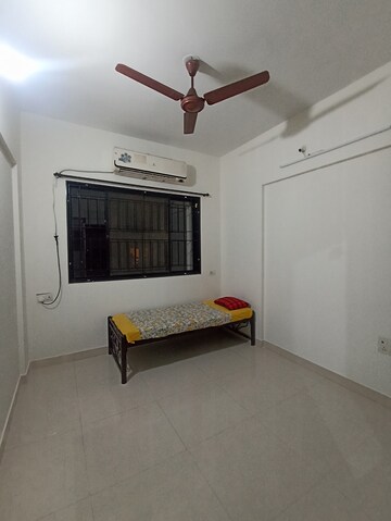 Bedroom in 2 BHK Apartment at Magarpatta Annex, Hadapsar – for Rent
