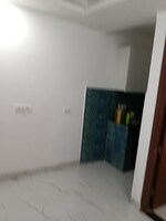 1 BHK 450 Sq.Ft. Builder Floor in Paryavaran Complex