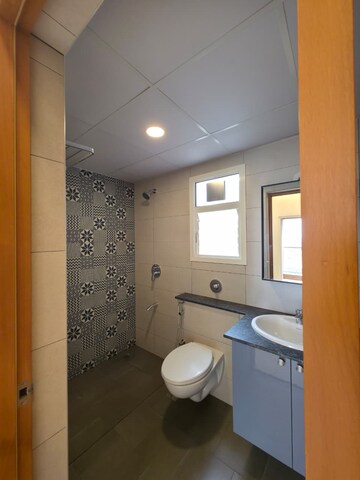 Master Bedroom in 2 BHK Apartment at Shriram Luxor, Hennur Road – for Rent