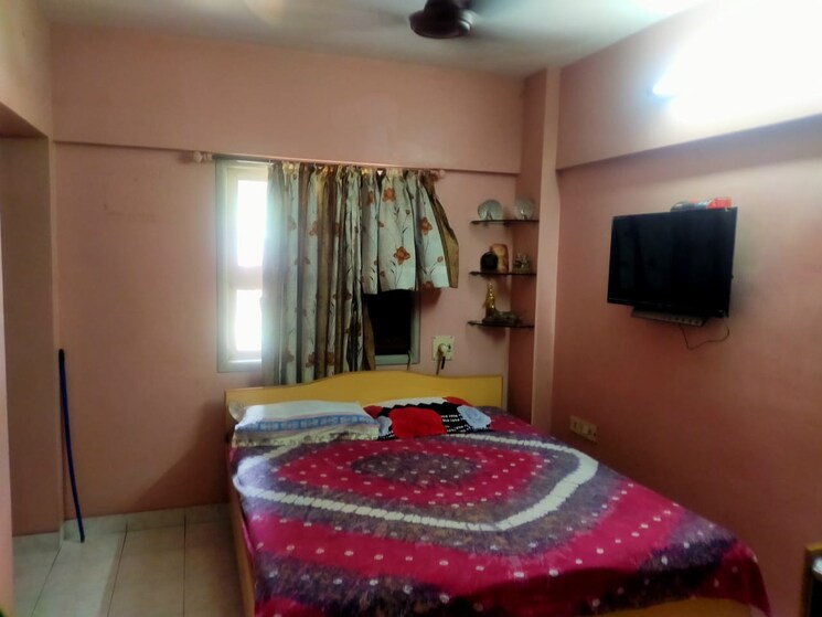 Room, chembur Pg For Boys In Chembur 9649599