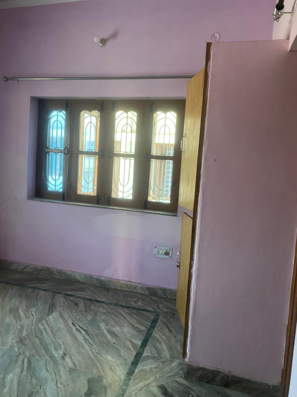 2 BHK Independent House For Rent in Canal Road