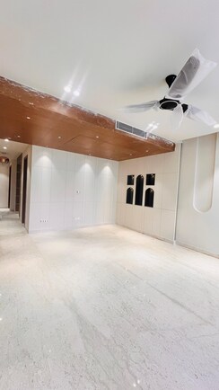 4 BHK Builder Floor For Sale in Paras Trinity
