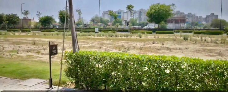 Garden, sector 84  127 Sq.Yd. Plot In Sector 84 Faridabad 9649764