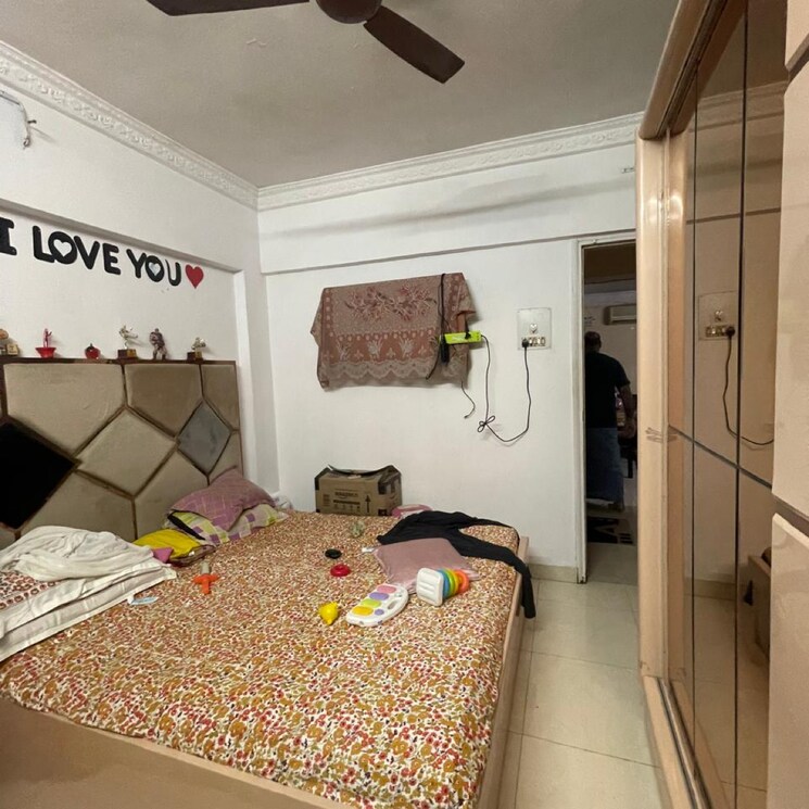 Bedroom, behram baug 3 Bedroom 900 Sq.Ft. Apartment In Behram Baug Mumbai 9649669