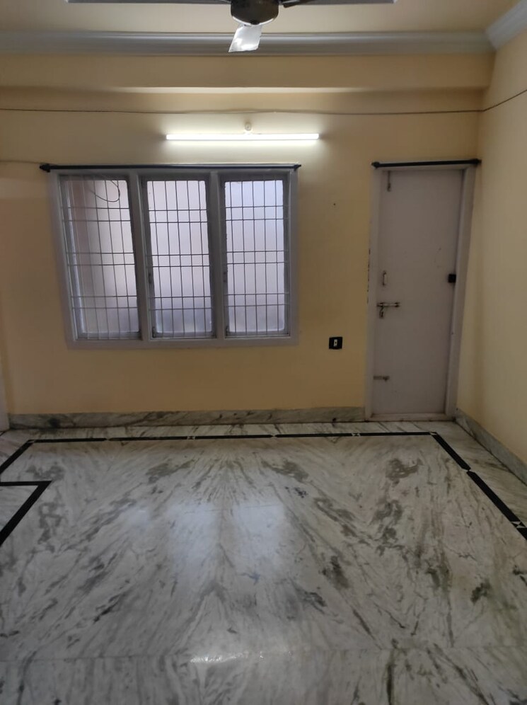 Room, mvv-gardens 3 Bedroom 2100 Sq.Ft. Apartment In Lawsons Bay Colony Vizag 9649622