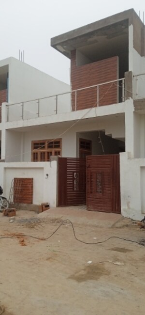 2 BHK Villa For Sale in Faizabad Road