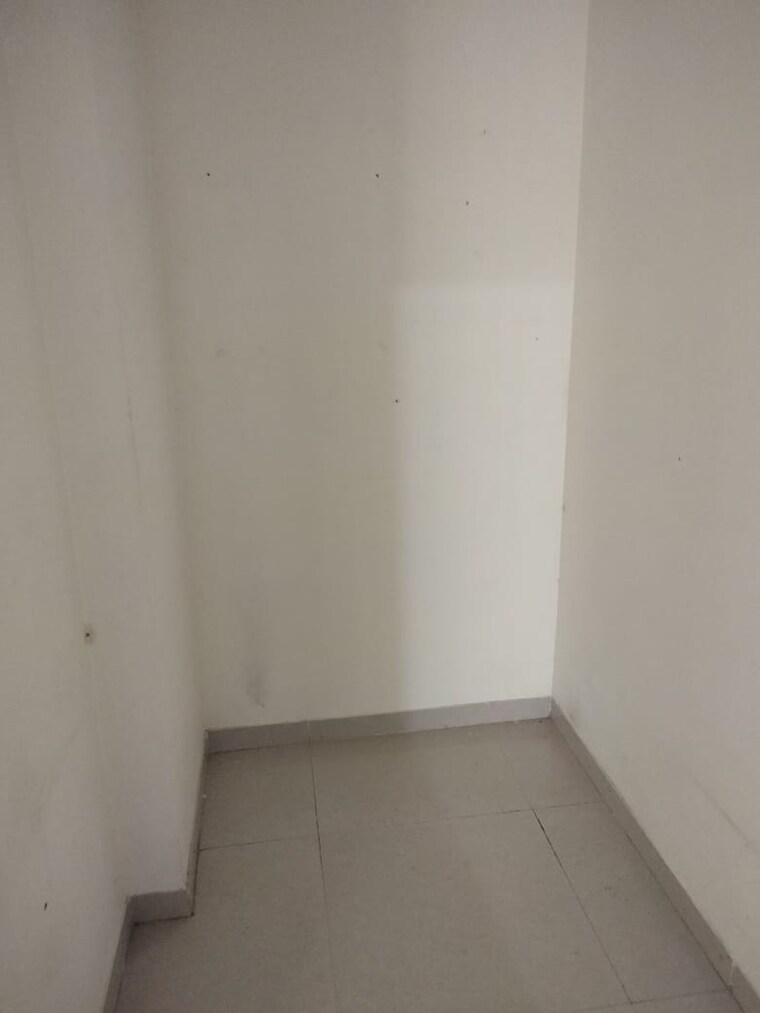 Room, lokhandwala-octacrest 2 Bedroom 1080 Sq.Ft. Apartment In Kandivali East Mumbai 9649739