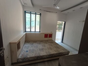 Room in 2 BHK Apartment at Diamond Garden, Chembur – for Rent
