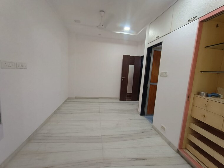 Room, diamond-garden 2 Bedroom 750 Sq.Ft. Apartment In Chembur Mumbai 9649798