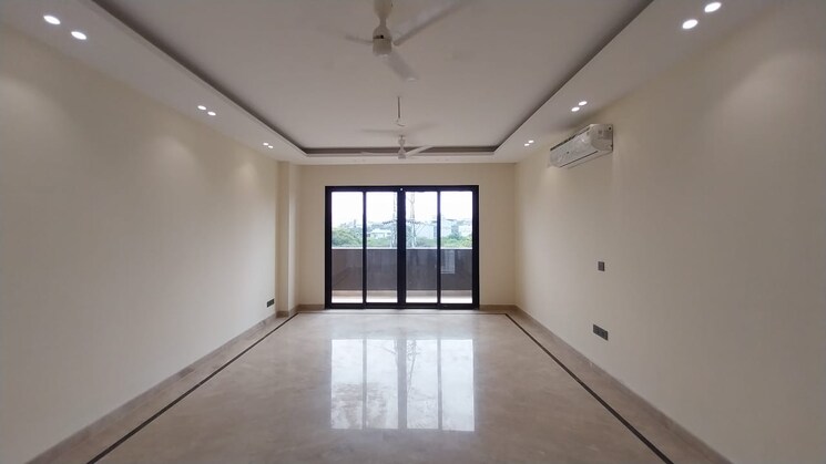 Room, maple-heights 4 Bedroom 2700 Sq.Ft. Builder Floor In Sector 43 Gurgaon 9649954