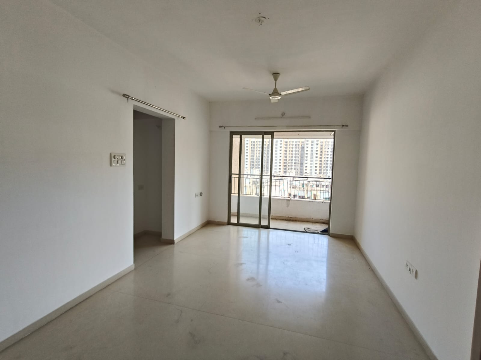 2.5 BHK Apartment For Sale in Lodha Casa Bella