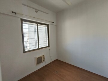 Room in 2.5 BHK Apartment at Lodha Casa Bella, Dombivli East – for Sale