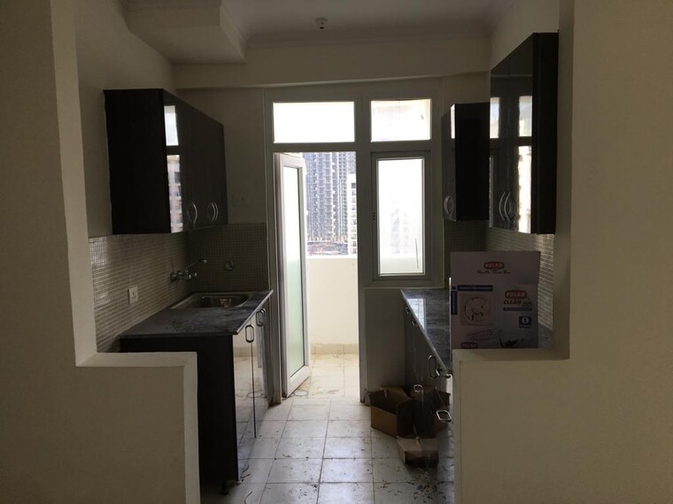 Kitchen, mahagun-mezzaria 3.5 Bedroom 2500 Sq.Ft. Apartment In Sector 78 Noida 9649850