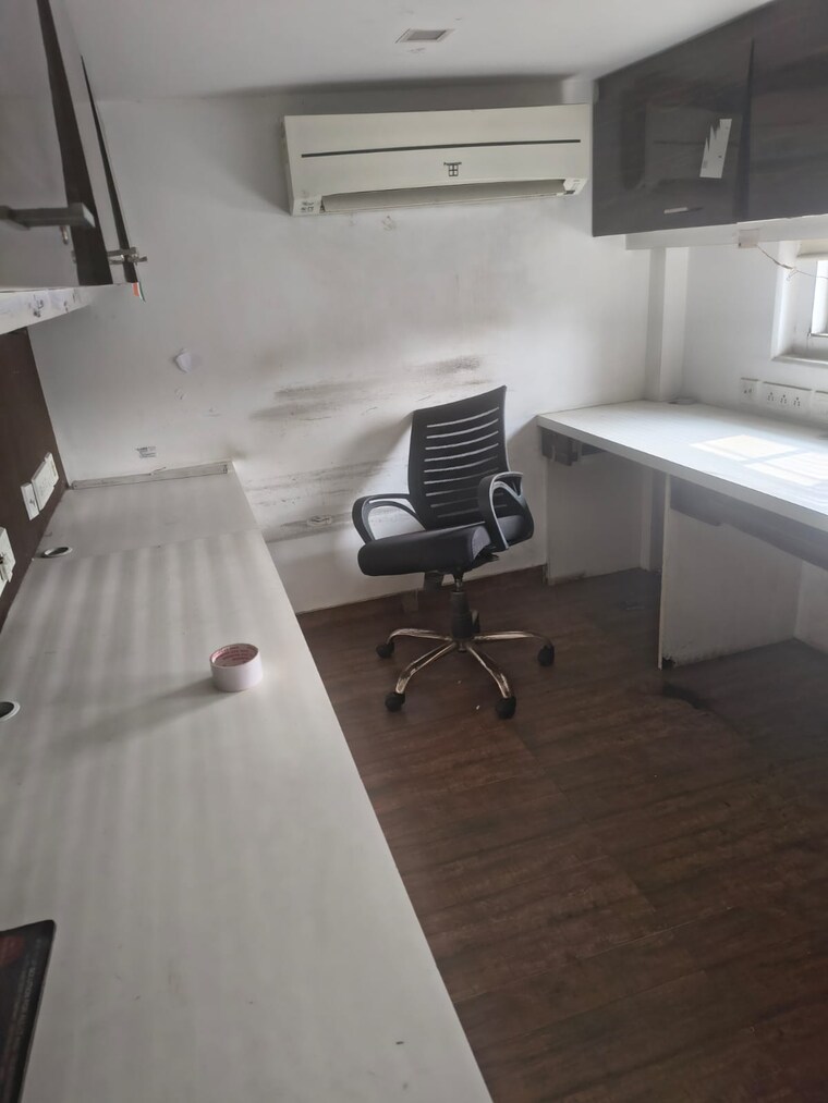 Team Area, acharya jagadish chandra bose road Commercial Office Space 1050 Sq.Ft. In Acharya Jagadish Chandra Bose Road Kolkata 9649960