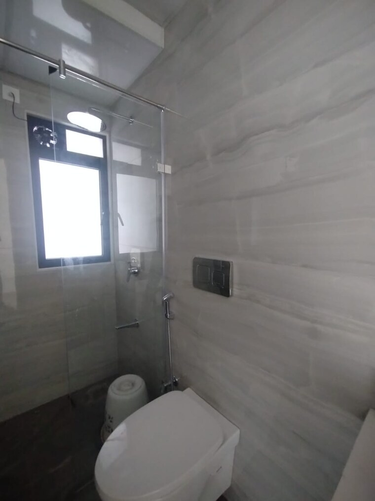 Room, dosti-eastern-bay-phase-2 2 Bedroom 666 Sq.Ft. Apartment In Wadala Mumbai 9650039