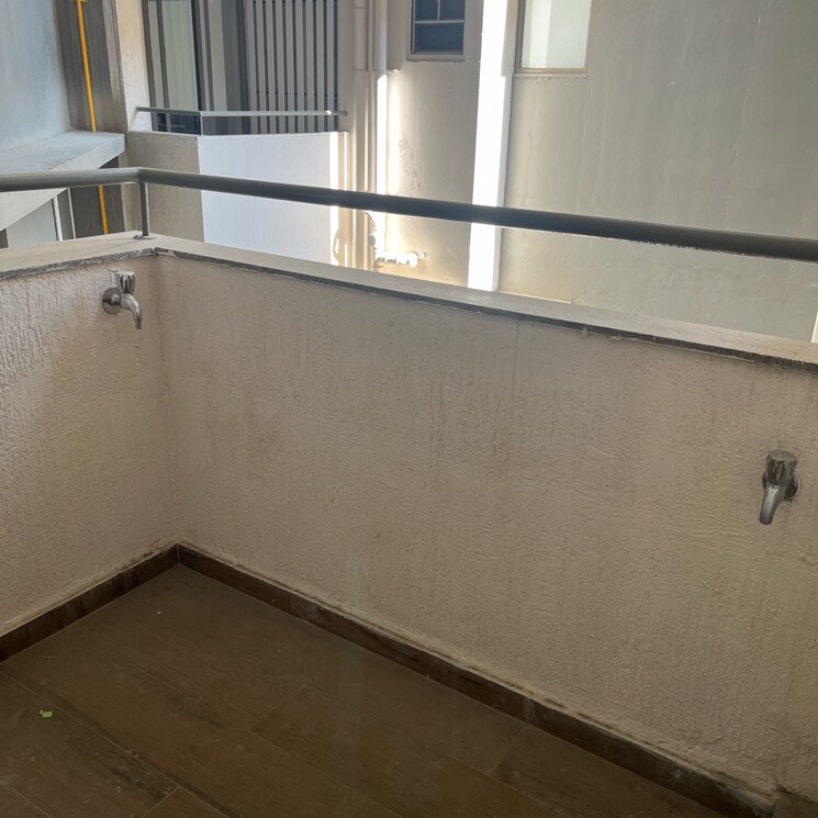 Balcony, pride-world-city-wellington 3 Bedroom 1056 Sq.Ft. Apartment In Madhav Nagar Pune 9650054