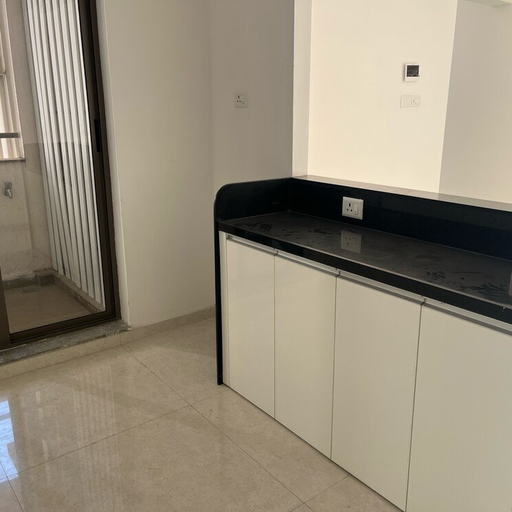 Kitchen, pride-world-city-wellington 3 Bedroom 1056 Sq.Ft. Apartment In Madhav Nagar Pune 9650054