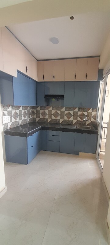 2 BHK Apartment For Rent in MRG Ultimus, Sector 90