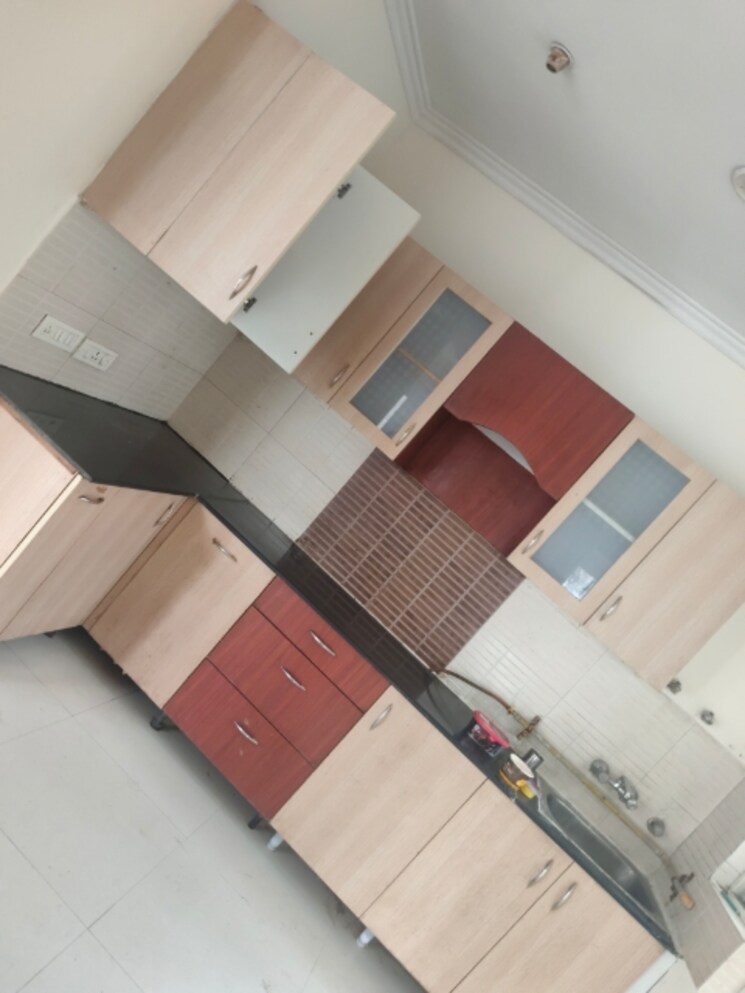 Kitchen, maxblis-white-house 3 Bedroom 1390 Sq.Ft. Apartment In Sector 75 Noida 9650140