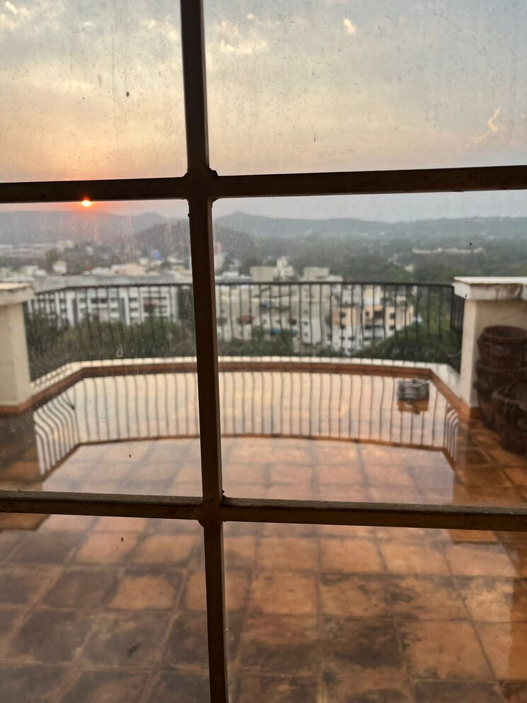 Balcony, bavdhan 4 Bedroom 2807 Sq.Ft. Penthouse In Bavdhan Pune 9650223