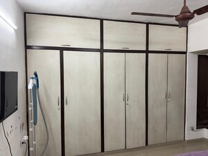  2 BHK Apartment at Lokhandwala Whispering Palms, Kandivali East – for Rent