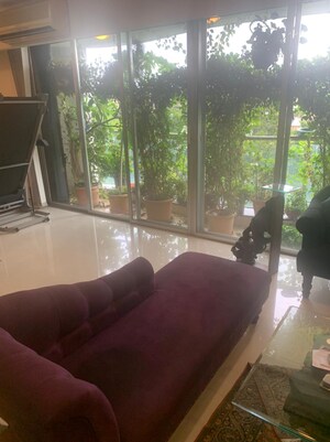 Living Room in 3 BHK Apartment at Khar West – for Rent