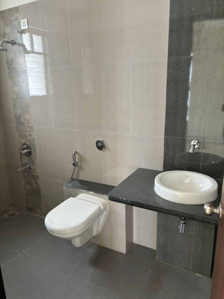 Bathroom, pharande-celestial-city 3 Bedroom 1300 Sq.Ft. Apartment In Ravet Pune 9650251