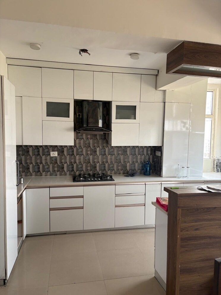 Kitchen, amrapali-zodiac 2 Bedroom 1075 Sq.Ft. Apartment In Sector 120 Noida 9650321