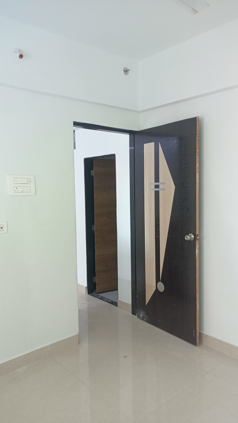 Room, shree-vighnaharta-residency 1 Bedroom 600 Sq.Ft. Apartment In Diva Thane 9650255